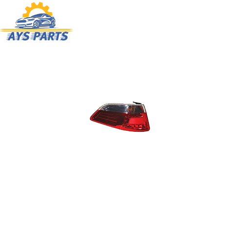 چراغ عقب (خطر) راست برلیانس 330